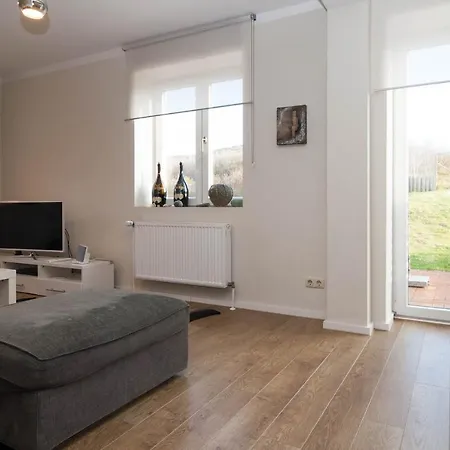 Vakantiehuis Haus Duene 9 *